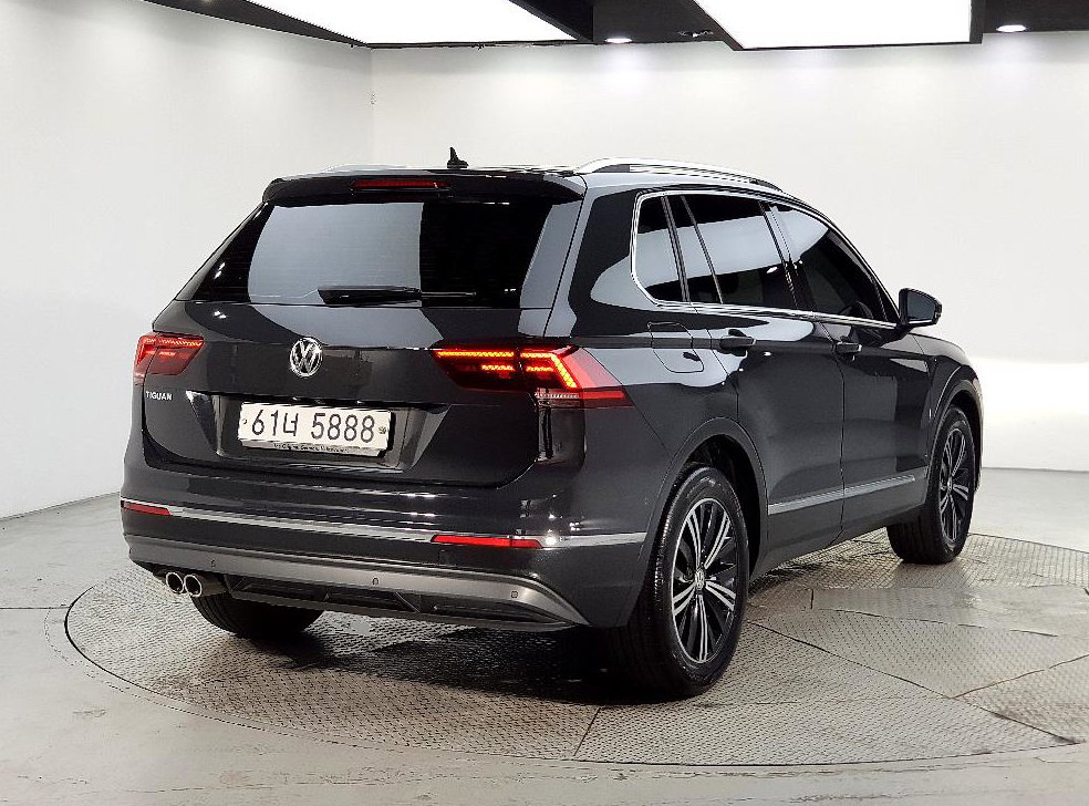 폭스바겐 티구안 2.0 TDI 프레스티지 사진 4