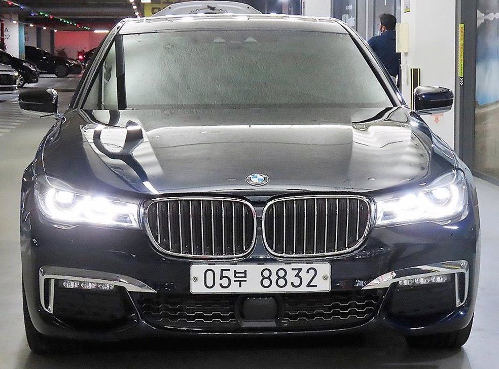 BMW 7시리즈 730Ld xDrive M 스포츠 사진 2