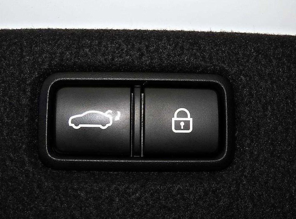 제네시스 G70 2.0T 사진 17