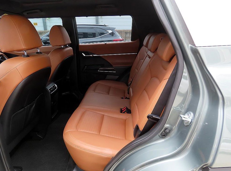 KG모빌리티(쌍용)  토레스 1.5 GDI-T 4WD 사진 6