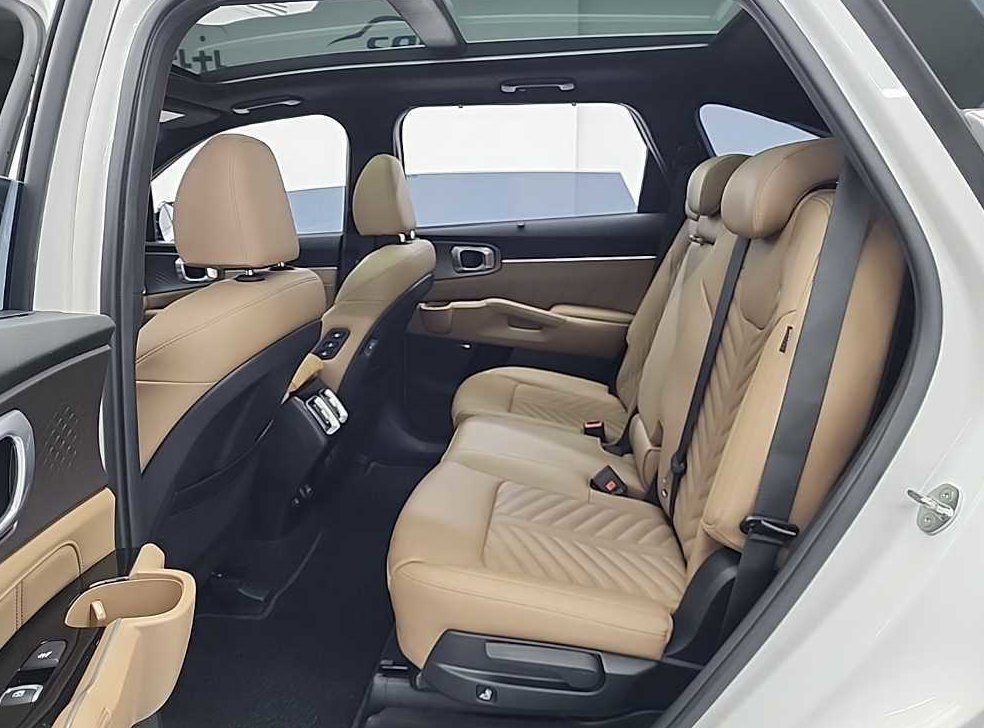 기아 쏘렌토 가솔린 2.5T 4WD 시그니처 사진 12