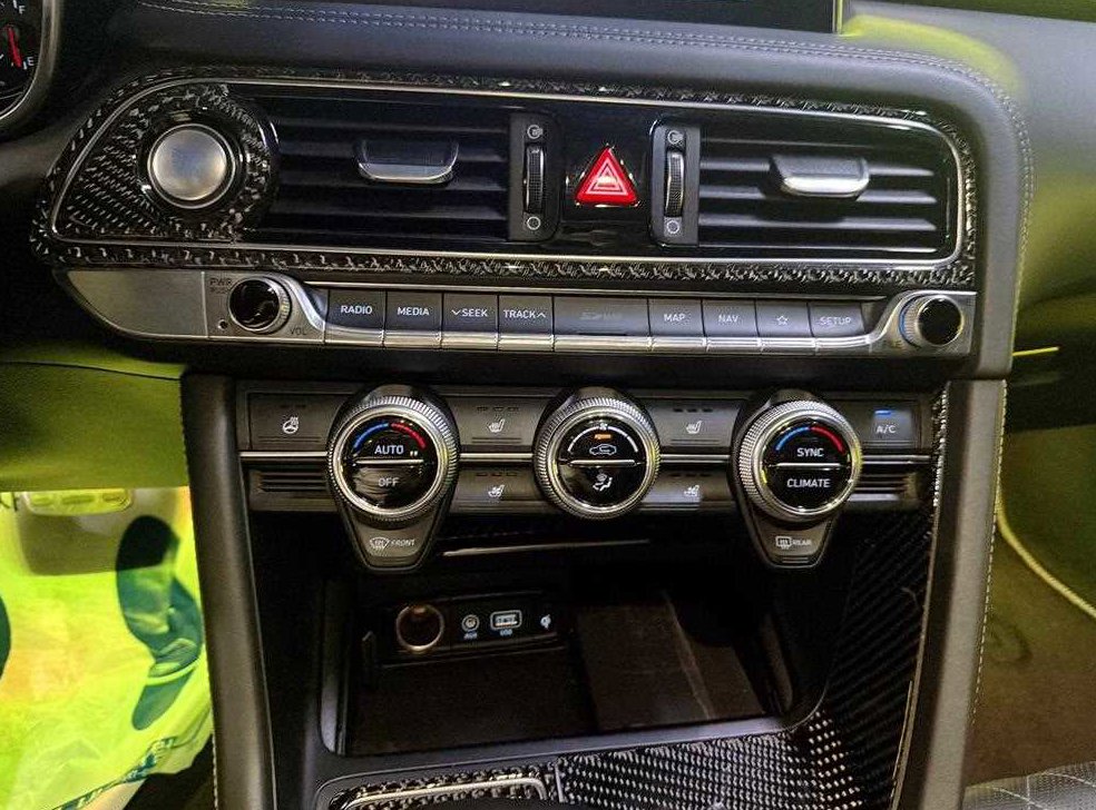 제네시스 G70 3.3T 스포츠 AWD 사진 6