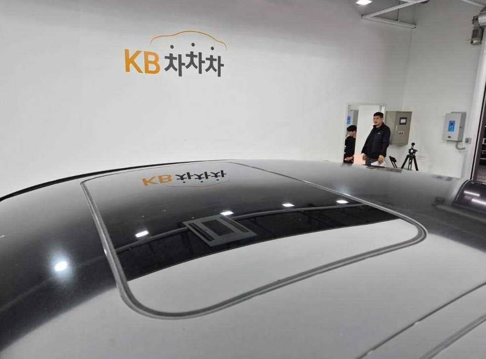 벤츠 GLC 클래스 GLC 220 d 4MATIC 프리미엄 쿠페 사진 13