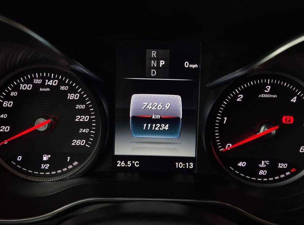 벤츠 GLC 클래스 GLC 220 d 4MATIC 프리미엄 쿠페 사진 6