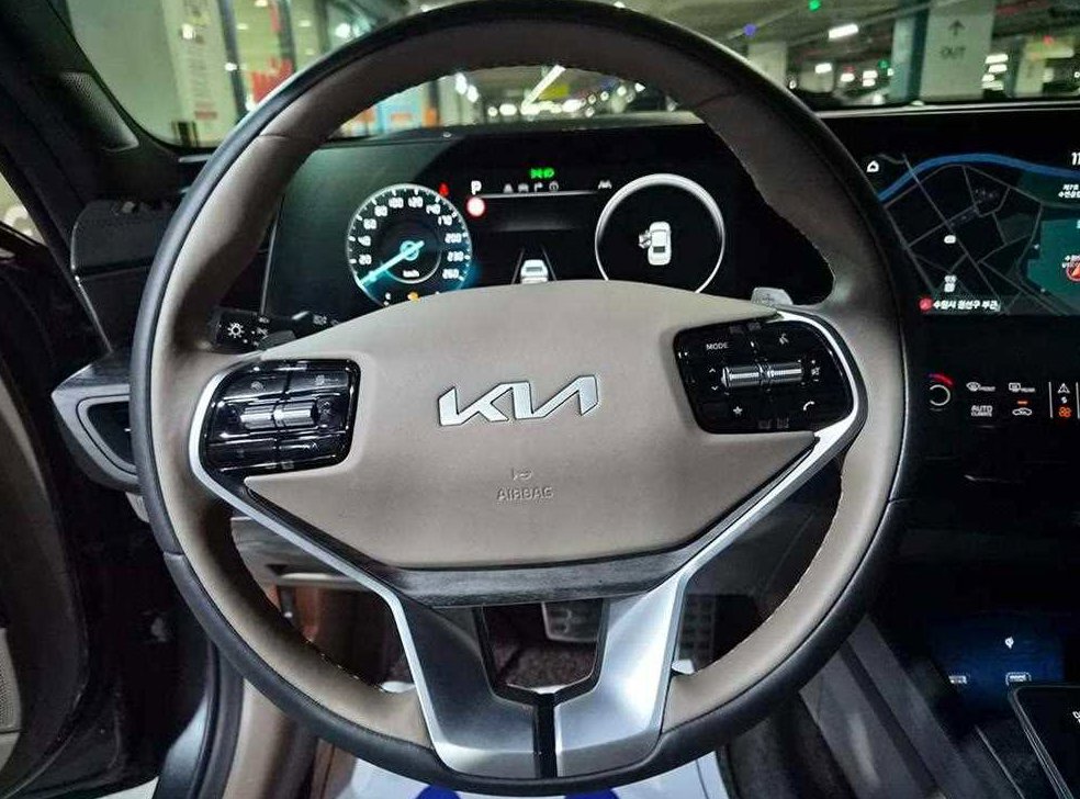 기아 K8 2.5 2WD 사진 8