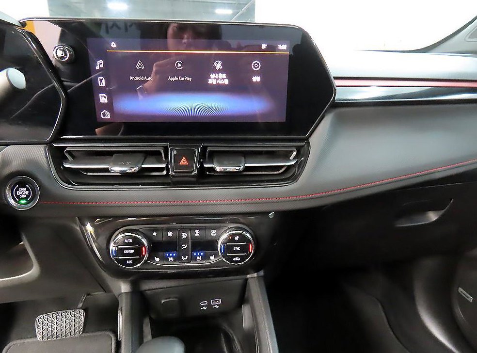 쉐보레 트레일블레이저 가솔린 1.35 터보 4WD 사진 14