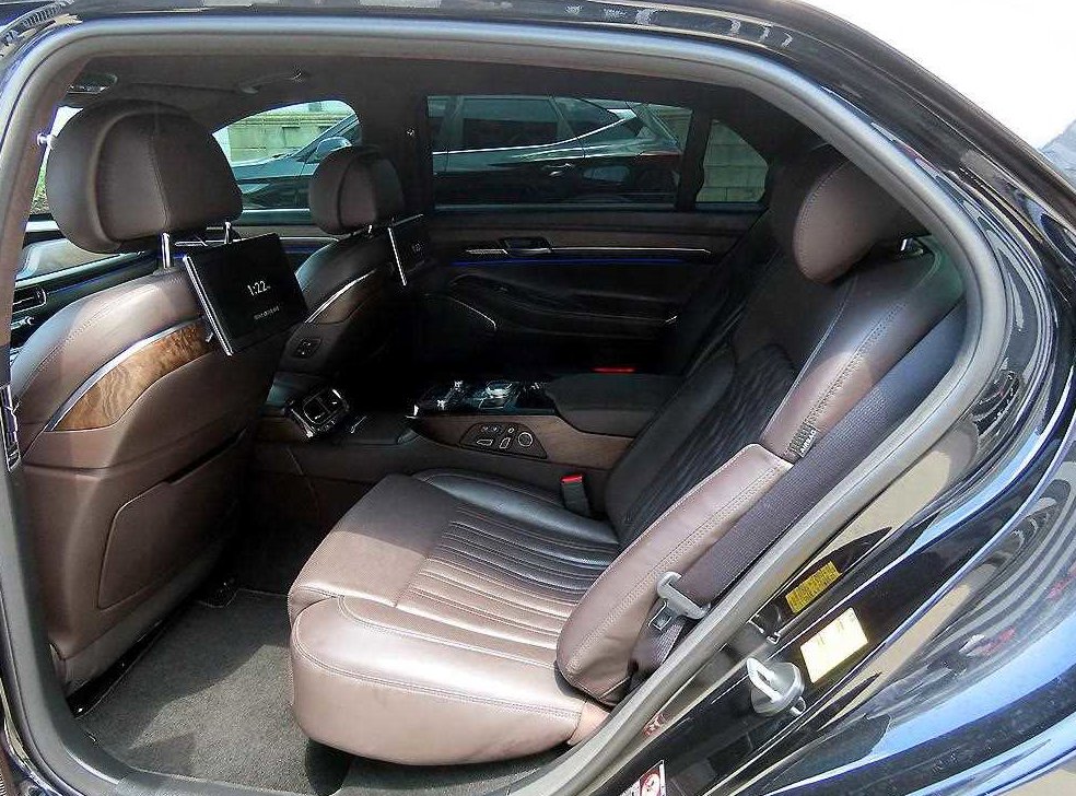 제네시스 G90 3.8 GDI AWD 사진 6
