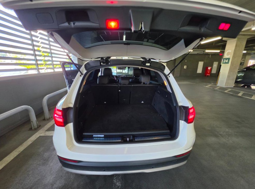 벤츠 GLC 클래스 GLC 350 e 4MATIC 사진 17