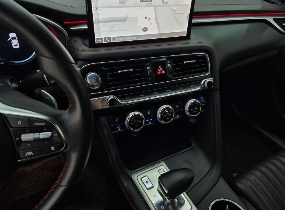 제네시스 G70 가솔린 2.0T 2WD 사진 10