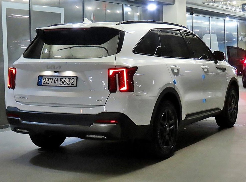 기아 쏘렌토 1.6T 2WD 시그니처 그래비티 사진 4