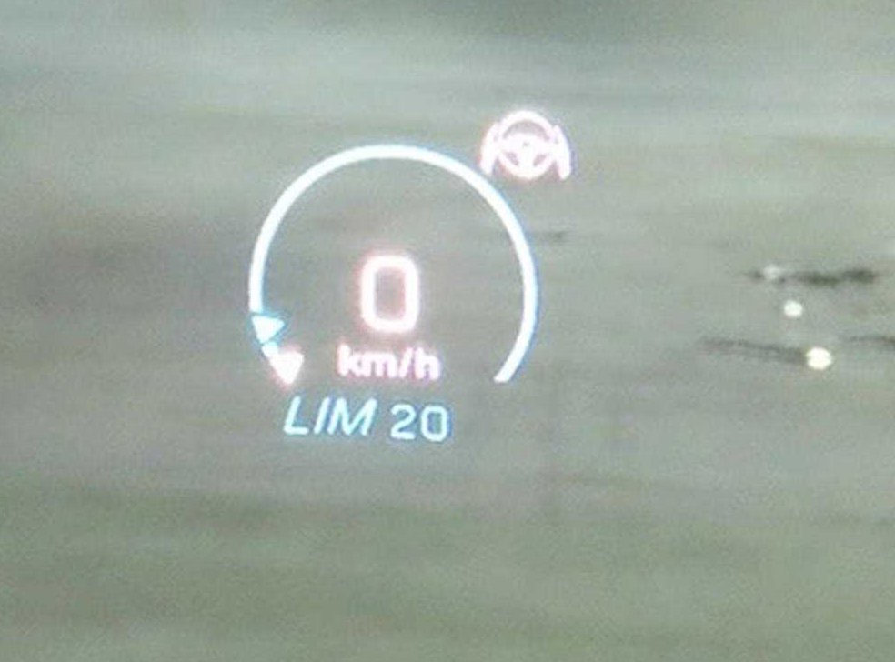 벤츠 E 클래스 E350 4MATIC AMG LINE 사진 14
