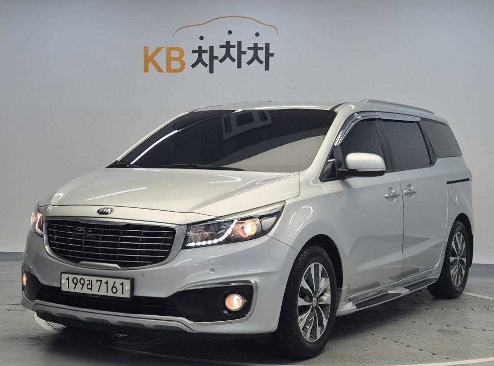 기아 카니발 디젤 9인승 럭셔리