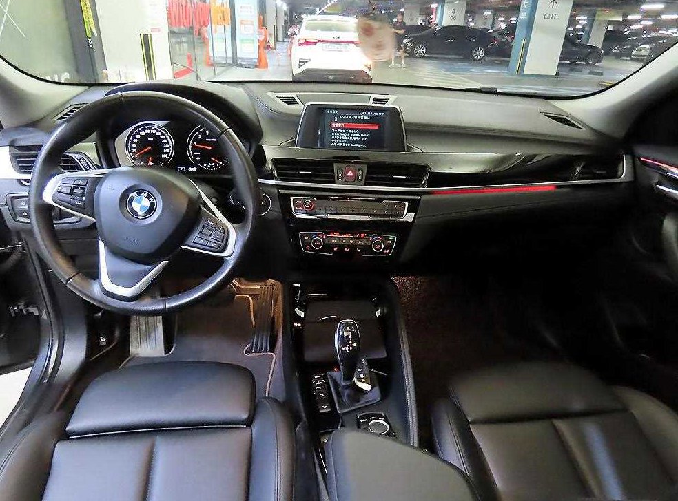 BMW X2 xDrive 20i 어드벤티지 사진 10