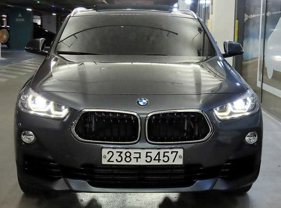 BMW X2 xDrive 20i 어드벤티지 사진 2
