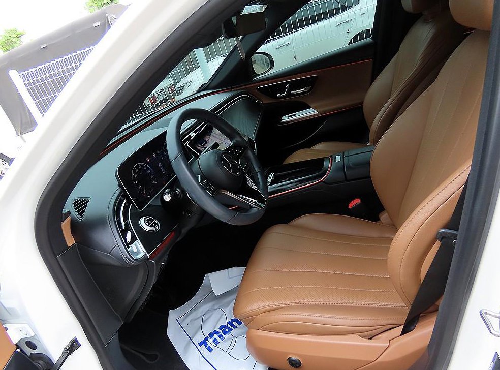 벤츠 E 클래스 E200 사진 5