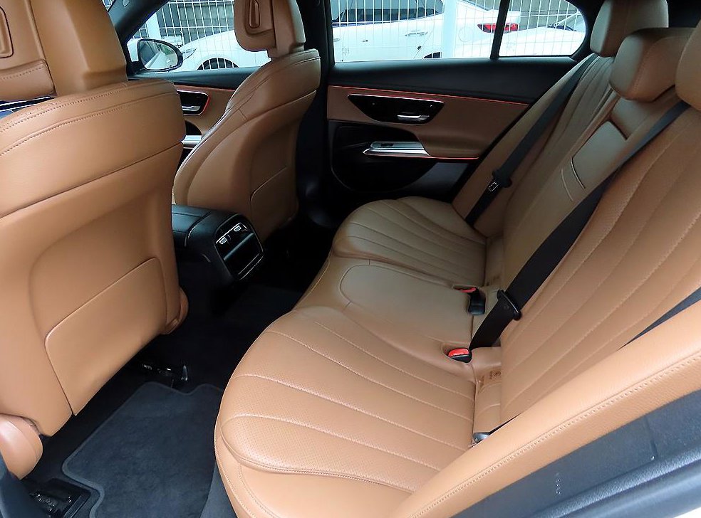 벤츠 E 클래스 E200 사진 6