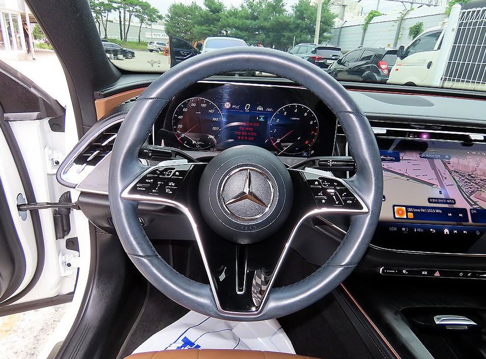 벤츠 E 클래스 E200 사진 8
