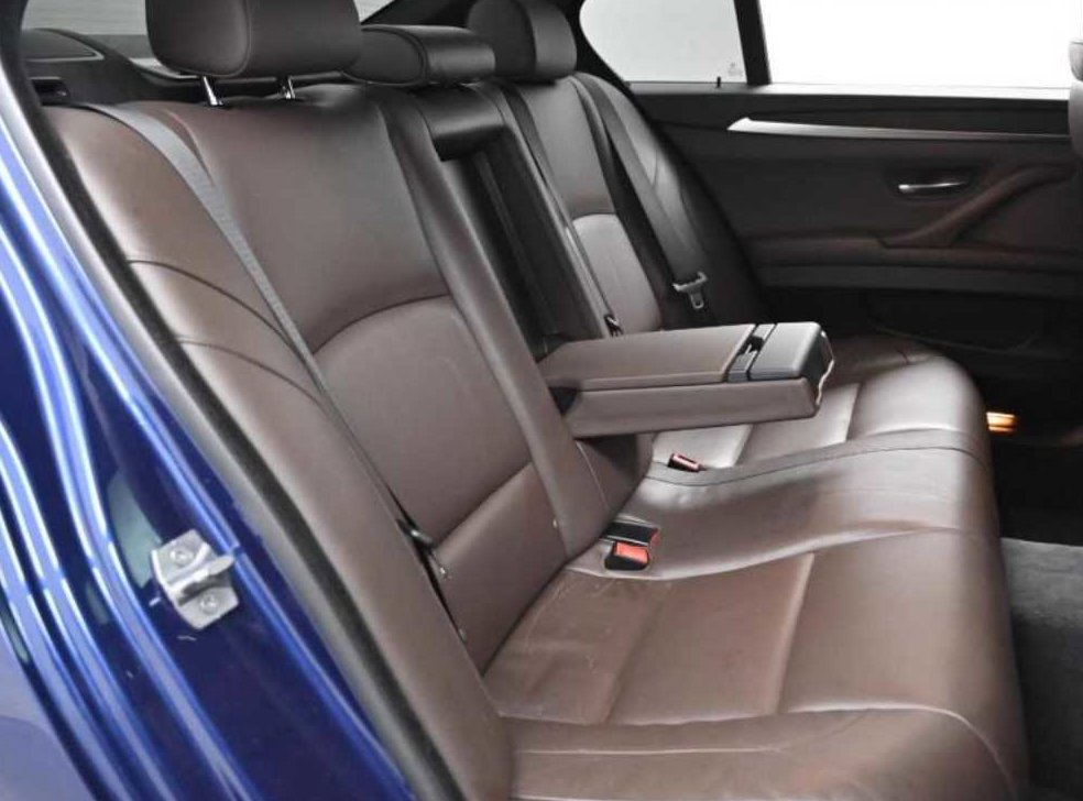 BMW 5시리즈 528i xDrive M 에어로 다이나믹 사진 12