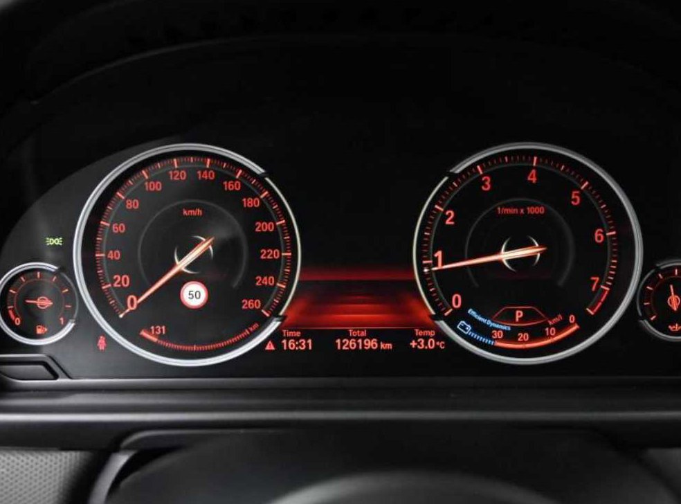 BMW 5시리즈 528i xDrive M 에어로 다이나믹 사진 8