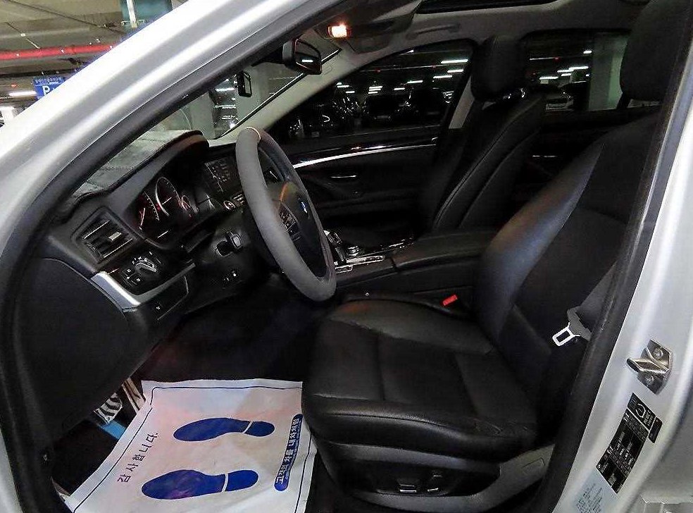 BMW 5시리즈 528i 사진 6
