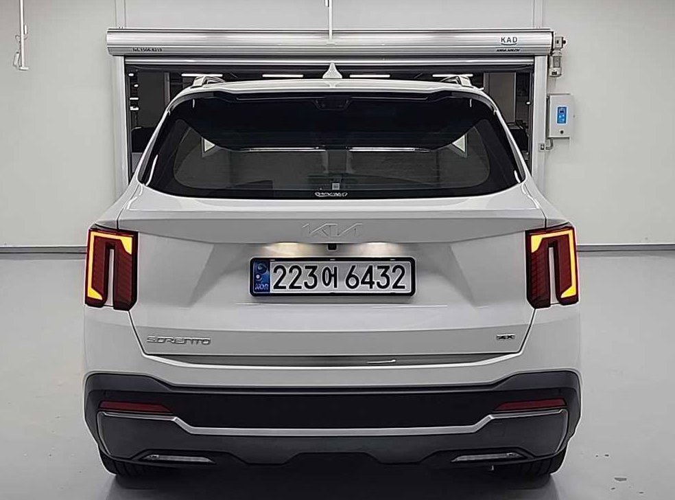기아 쏘렌토 가솔린 2.5T 4WD 시그니처 그래비티 사진 3