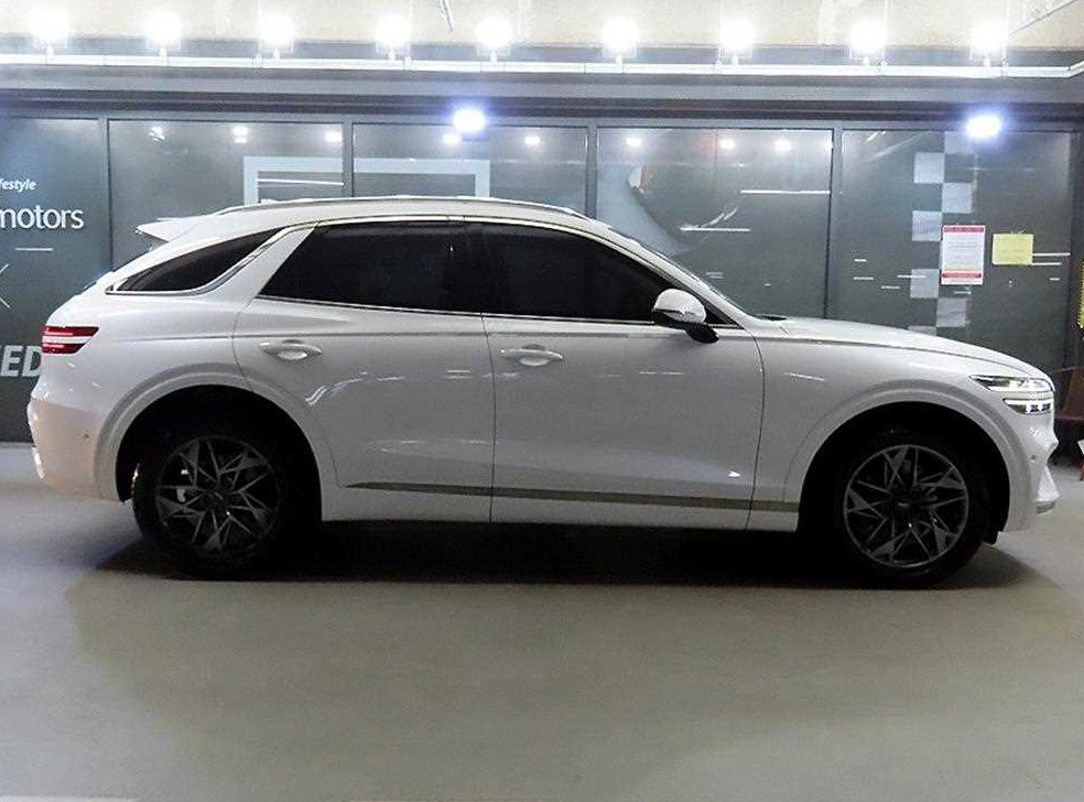 제네시스 GV70 2.2 디젤 AWD 사진 3