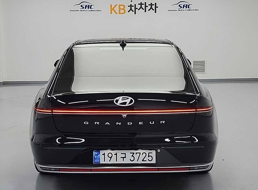 현대 그랜저 익스클루시브 사진 3