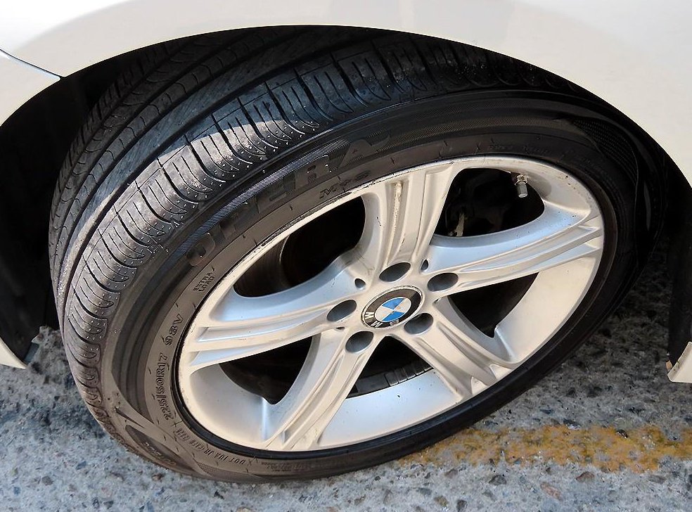 BMW 3시리즈 320i 사진 19