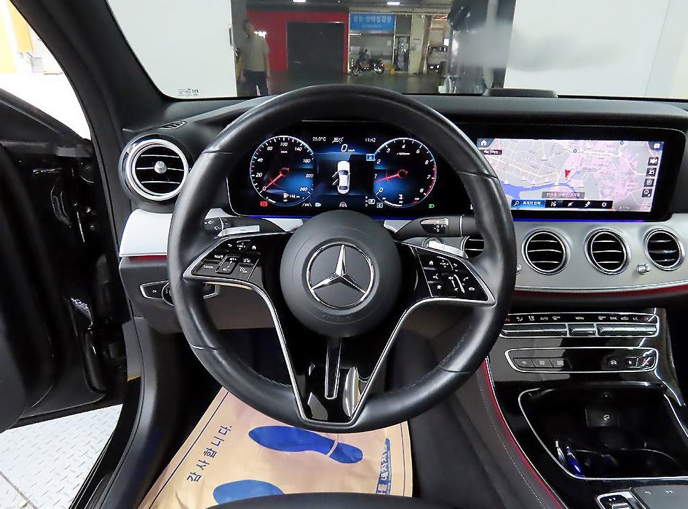 벤츠 E 클래스 E250 아방가르드 사진 9