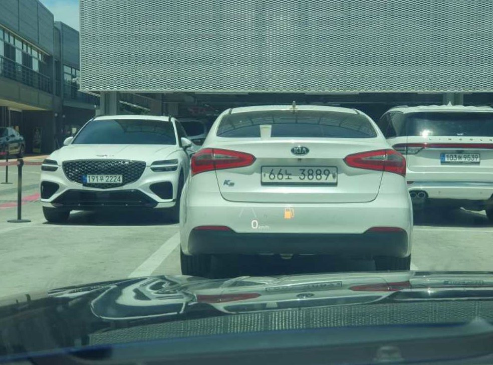 기아 스팅어 가솔린 2.0 터보 AWD 사진 17