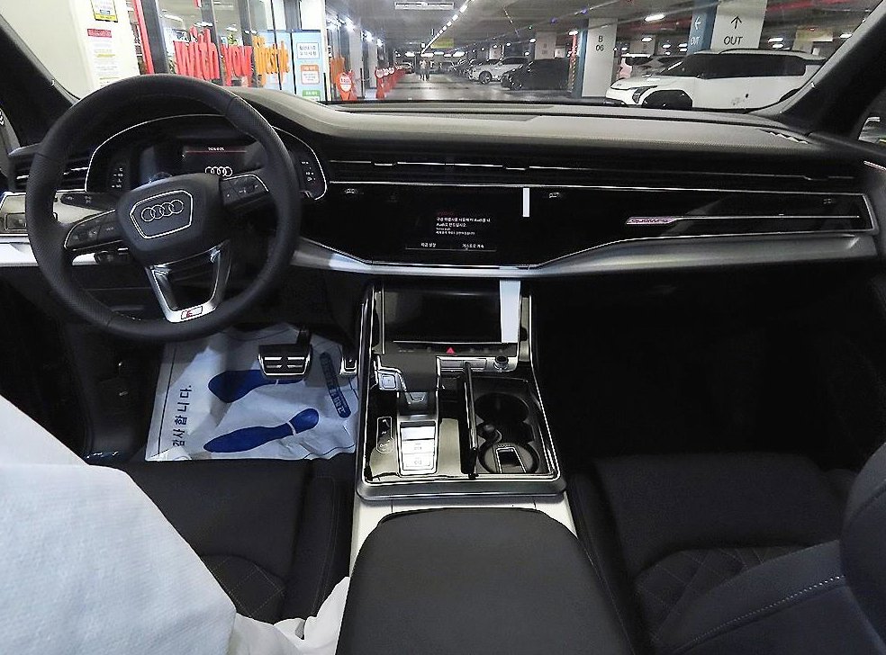 아우디 Q7 50 TDI 콰트로 프리미엄 사진 10