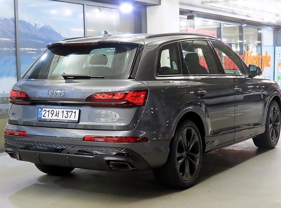 아우디 Q7 50 TDI 콰트로 프리미엄 사진 4