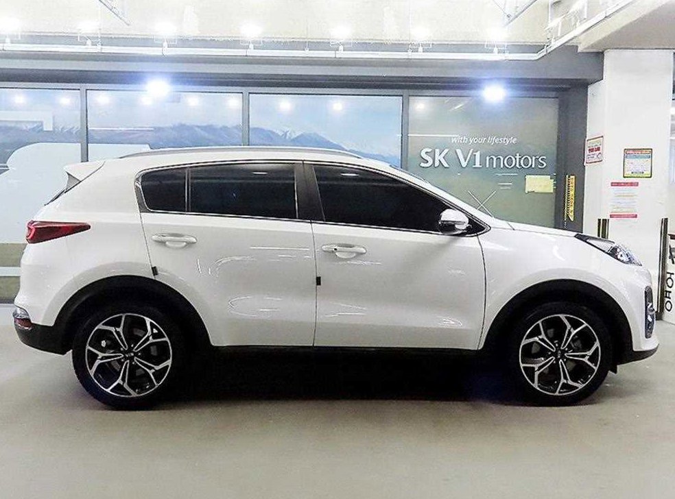 기아 스포티지 2.0 디젤 2WD 사진 3