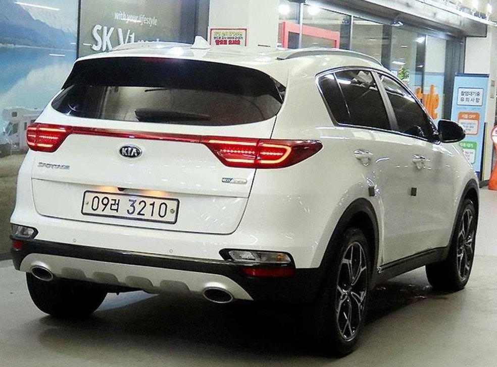 기아 스포티지 2.0 디젤 2WD 사진 4