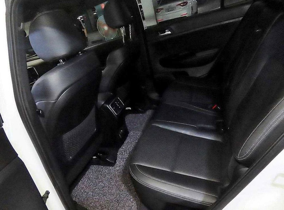 기아 스포티지 2.0 디젤 2WD 사진 7