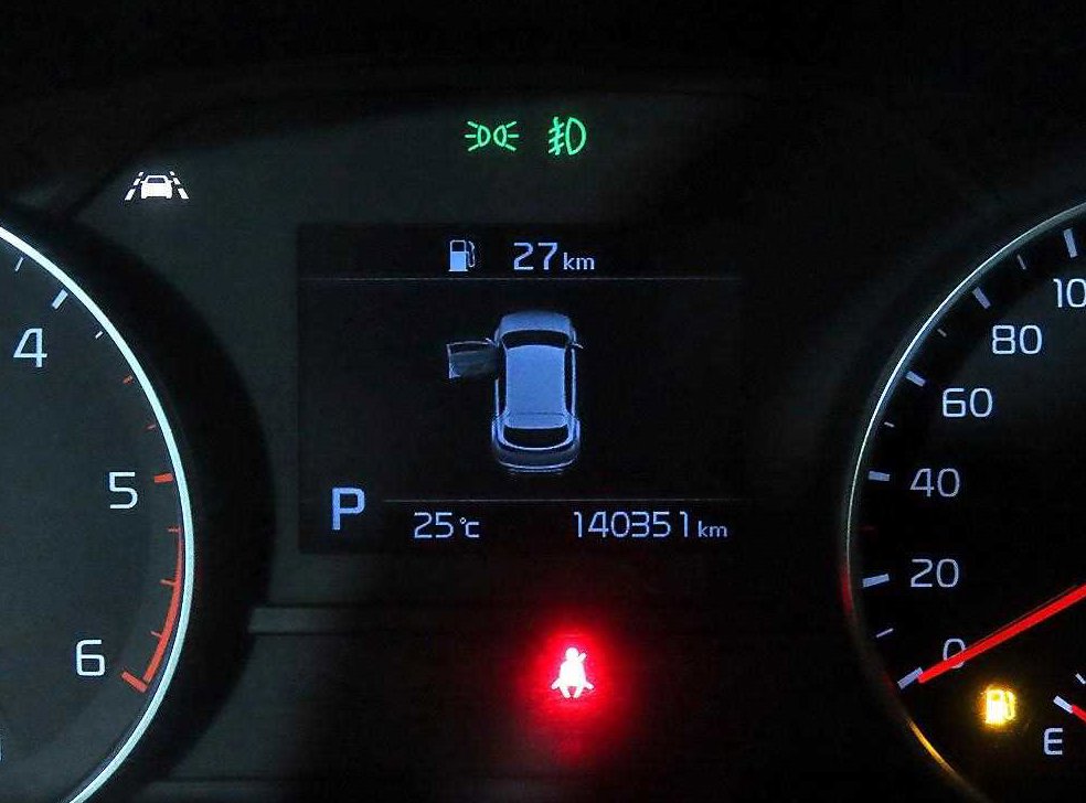 기아 스포티지 2.0 디젤 2WD 사진 9
