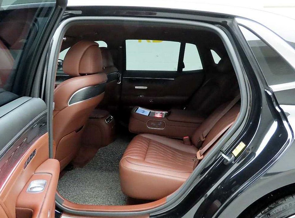 제네시스 G90 3.5T GDI AWD 사진 12