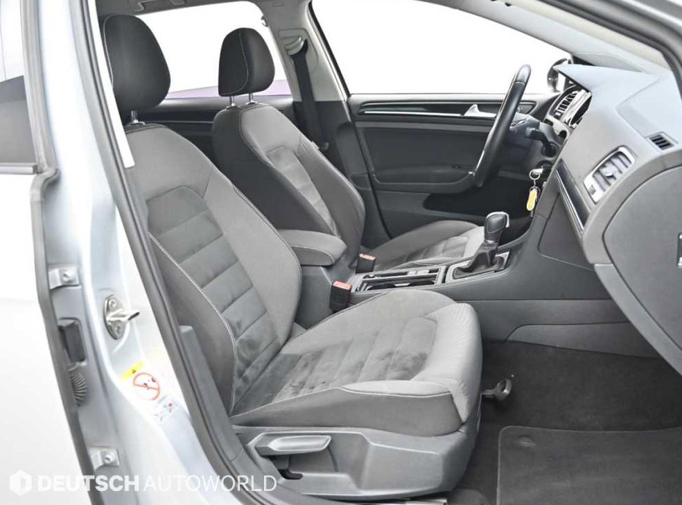 폭스바겐 골프 2.0 TDI 사진 10