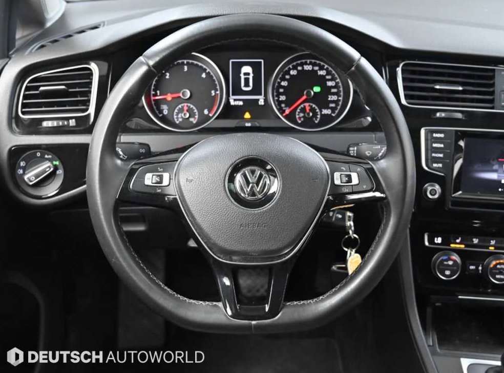 폭스바겐 골프 2.0 TDI 사진 13