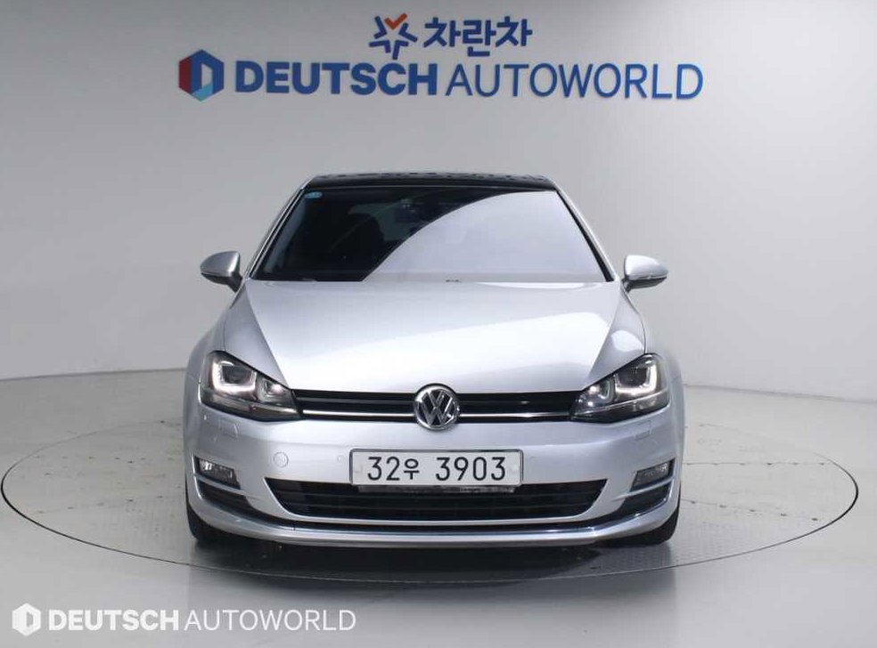 폭스바겐 골프 2.0 TDI 사진 3