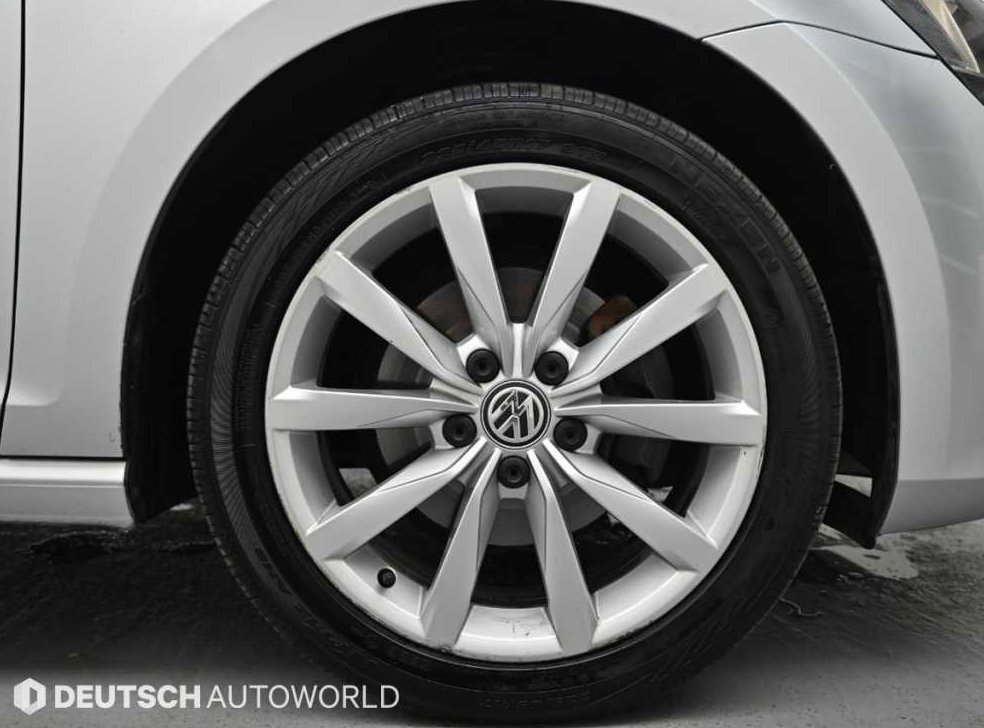 폭스바겐 골프 2.0 TDI 사진 5