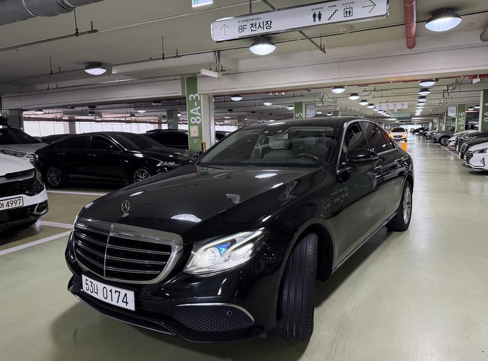 벤츠 E 클래스 E220d 익스클루시브