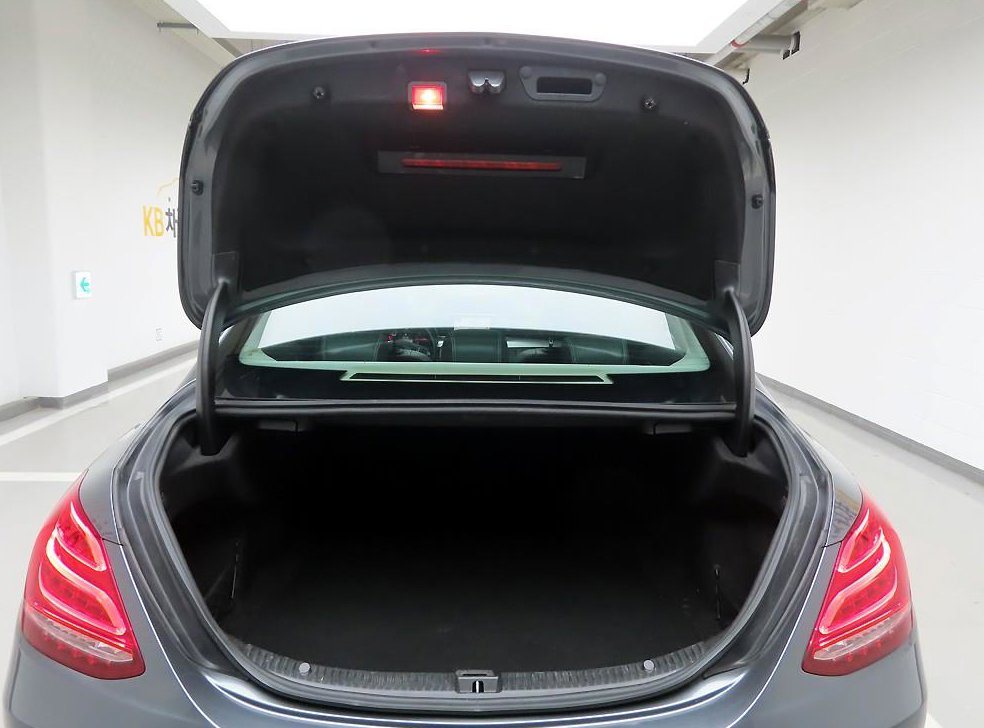 벤츠 C 클래스 C220 d 익스클루시브 사진 16