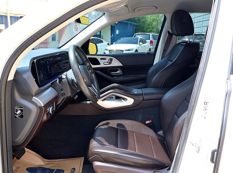 벤츠 GLE 클래스 GLE 300d 4MATIC 사진 11