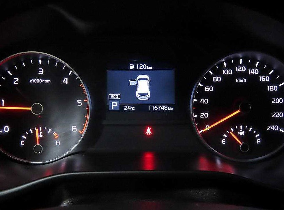 기아 스포티지 2.0 디젤 2WD 사진 9