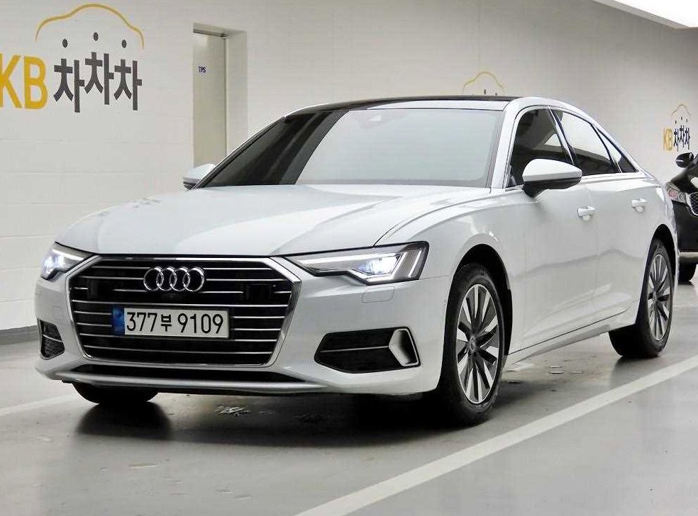 아우디 A6 45 TFSI 프리미엄 사진 2