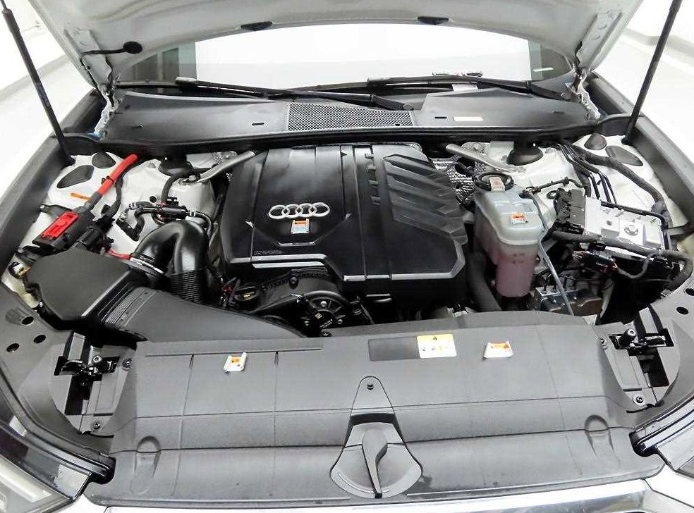 아우디 A6 45 TFSI 프리미엄 사진 20