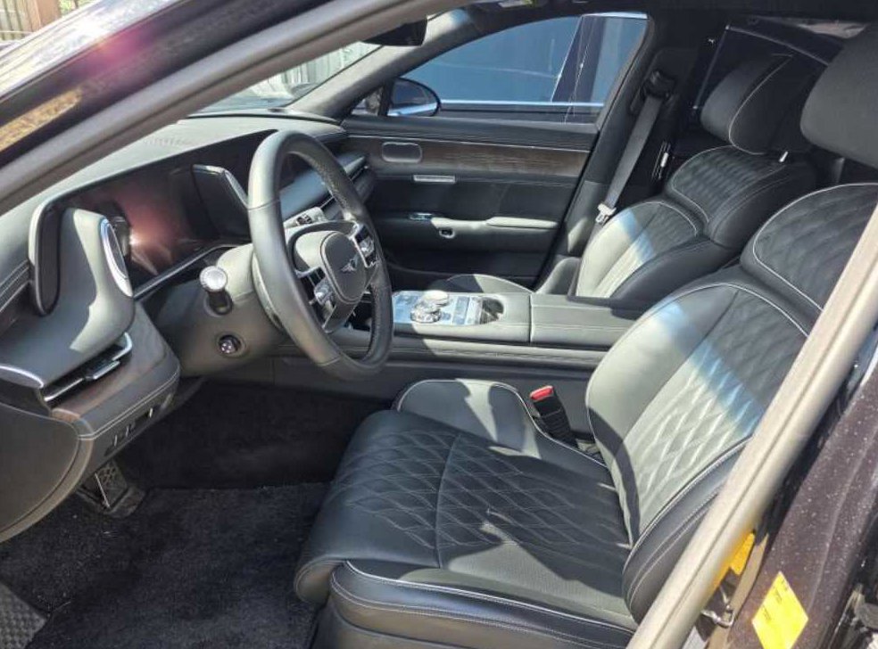 제네시스 G90 3.5T GDI e-S/C LWB AWD 사진 3