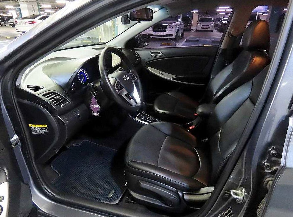 현대 엑센트 위트 1.4VVT 프리미어 사진 6