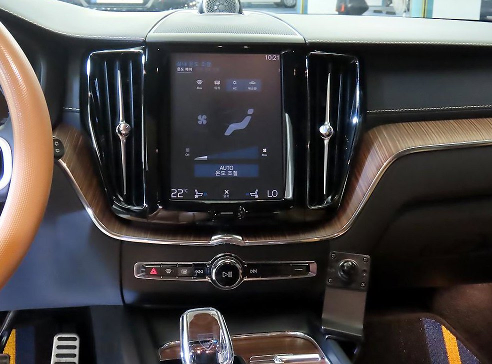 볼보 XC60 B5 AWD 인스크립션 사진 11